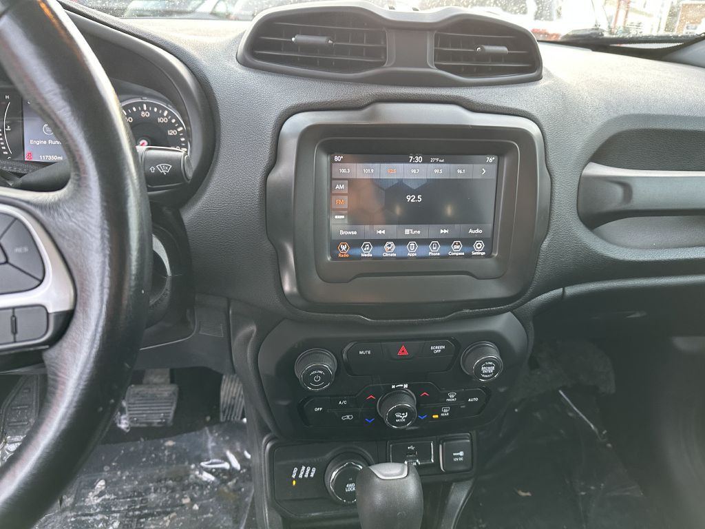 2018 Jeep Renegade Image 18