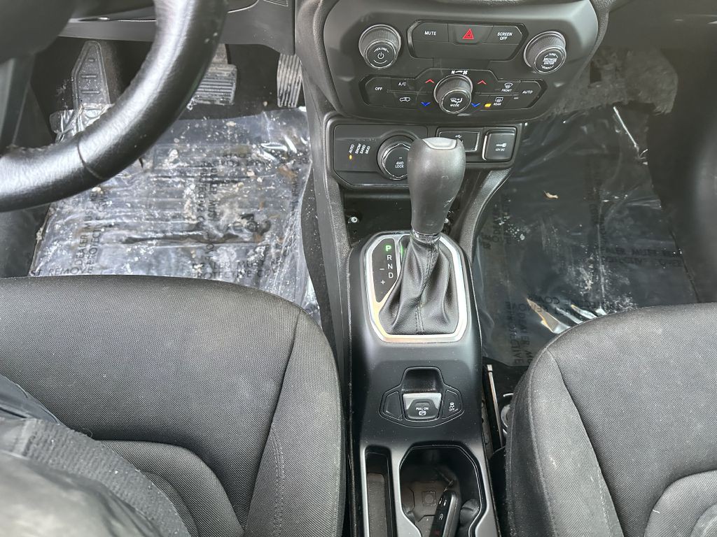 2018 Jeep Renegade Image 19