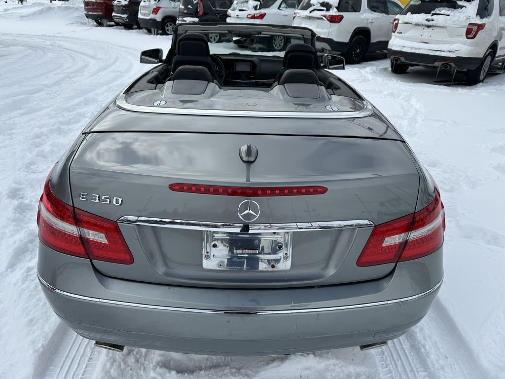2013 Mercedes-Benz E-Class Image 4
