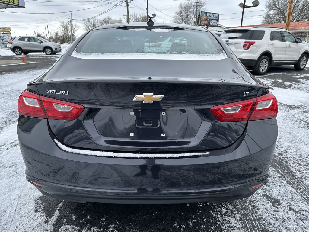 2023 Chevrolet Malibu Image 6