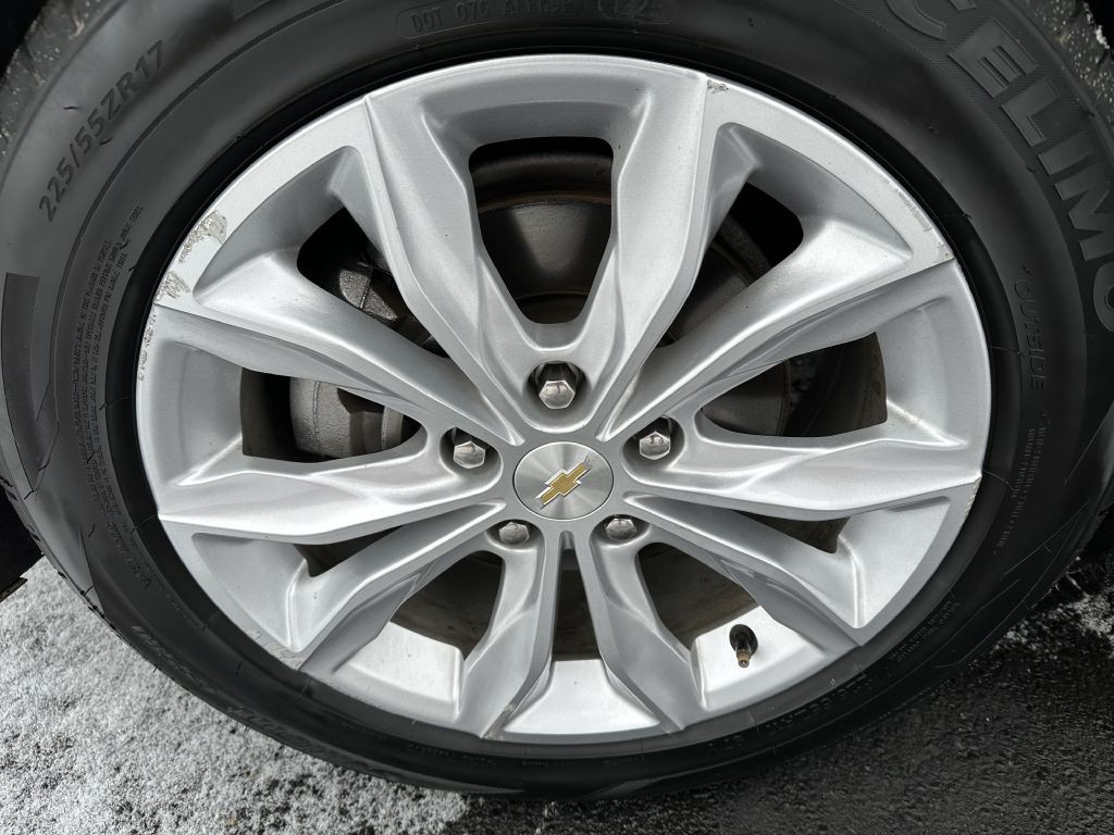 2023 Chevrolet Malibu Image 22