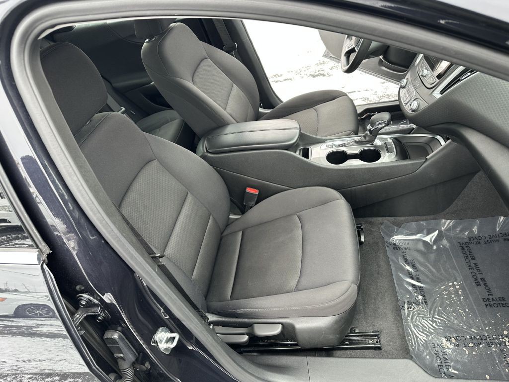 2023 Chevrolet Malibu Image 25