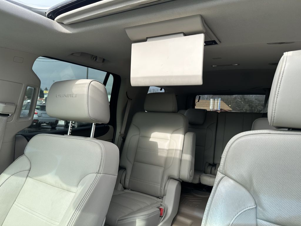 2016 GMC Yukon Image 19