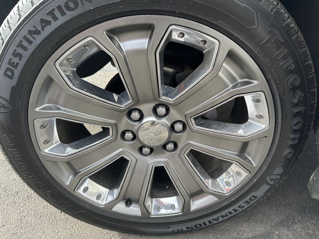 2016 GMC Yukon Image 23