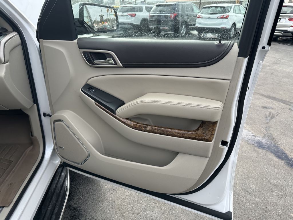 2016 GMC Yukon Image 28