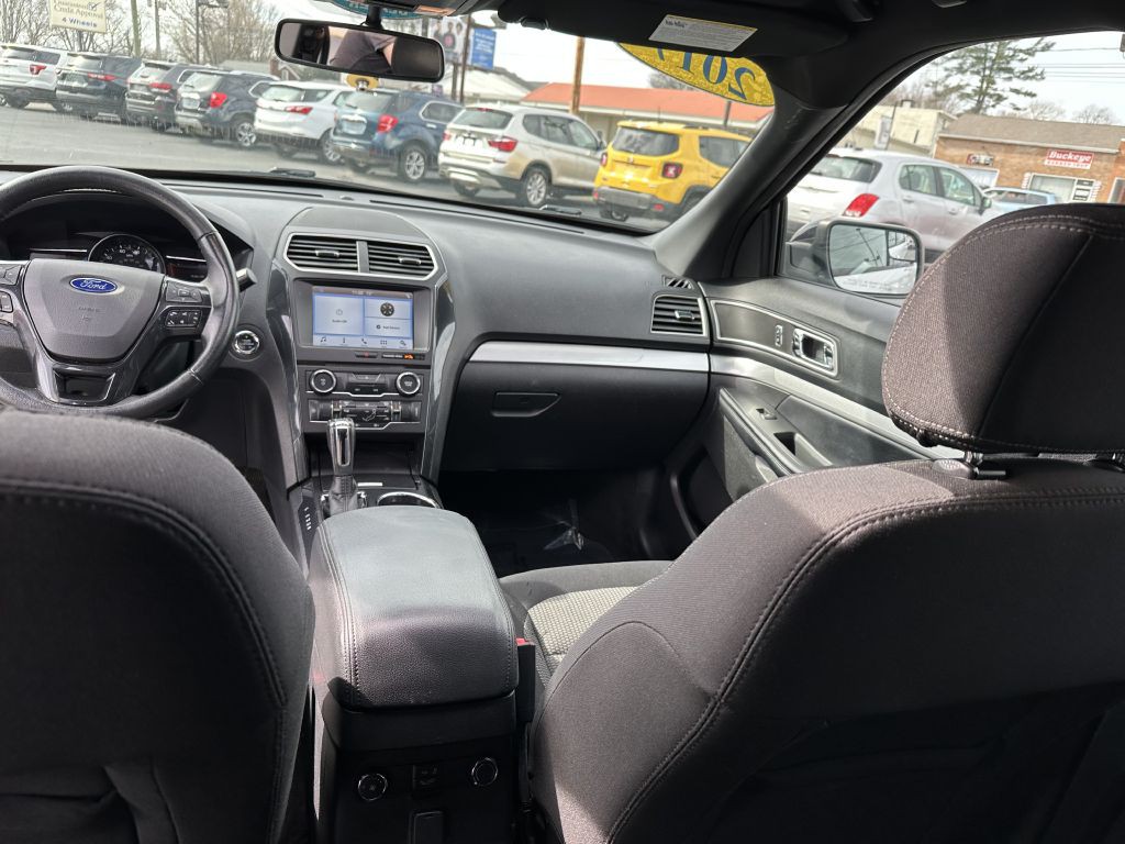 2017 Ford Explorer Image 14