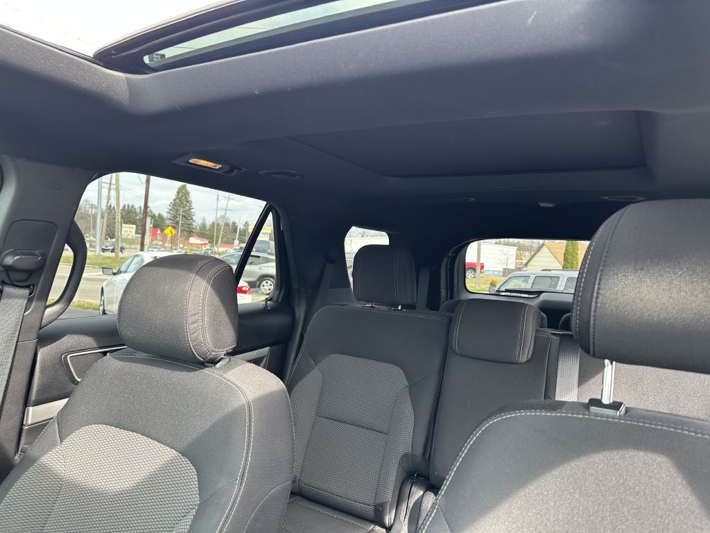 2017 Ford Explorer Image 15