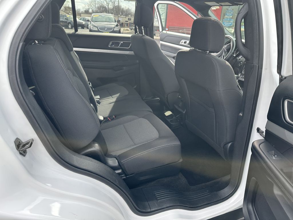 2017 Ford Explorer Image 23