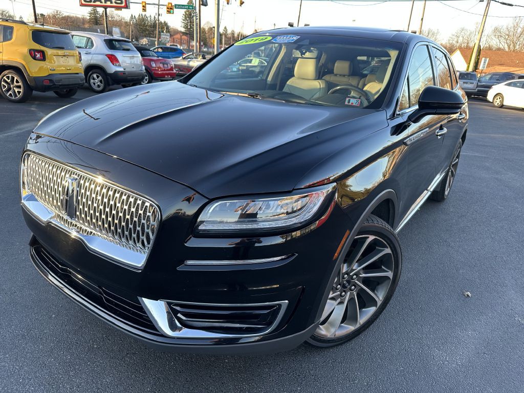 2019 Lincoln Nautilus Image 2