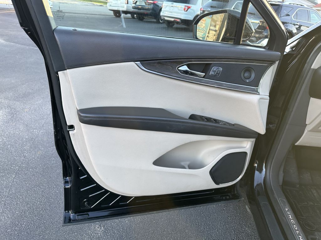 2019 Lincoln Nautilus Image 20