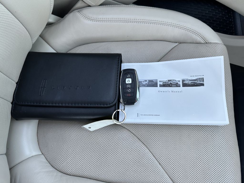 2019 Lincoln Nautilus Image 24