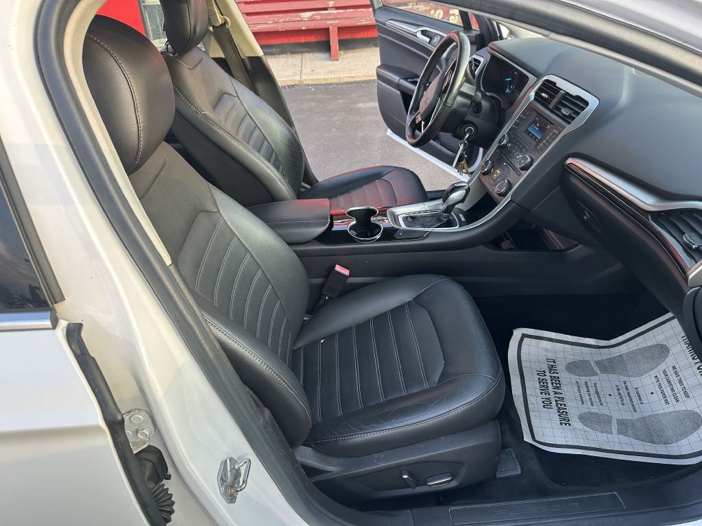 2014 Ford Fusion Image 20