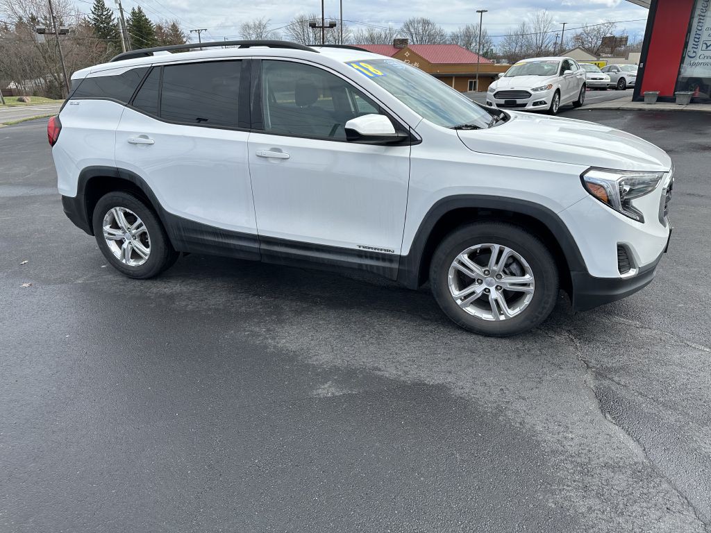 2018 GMC Terrain Image 8