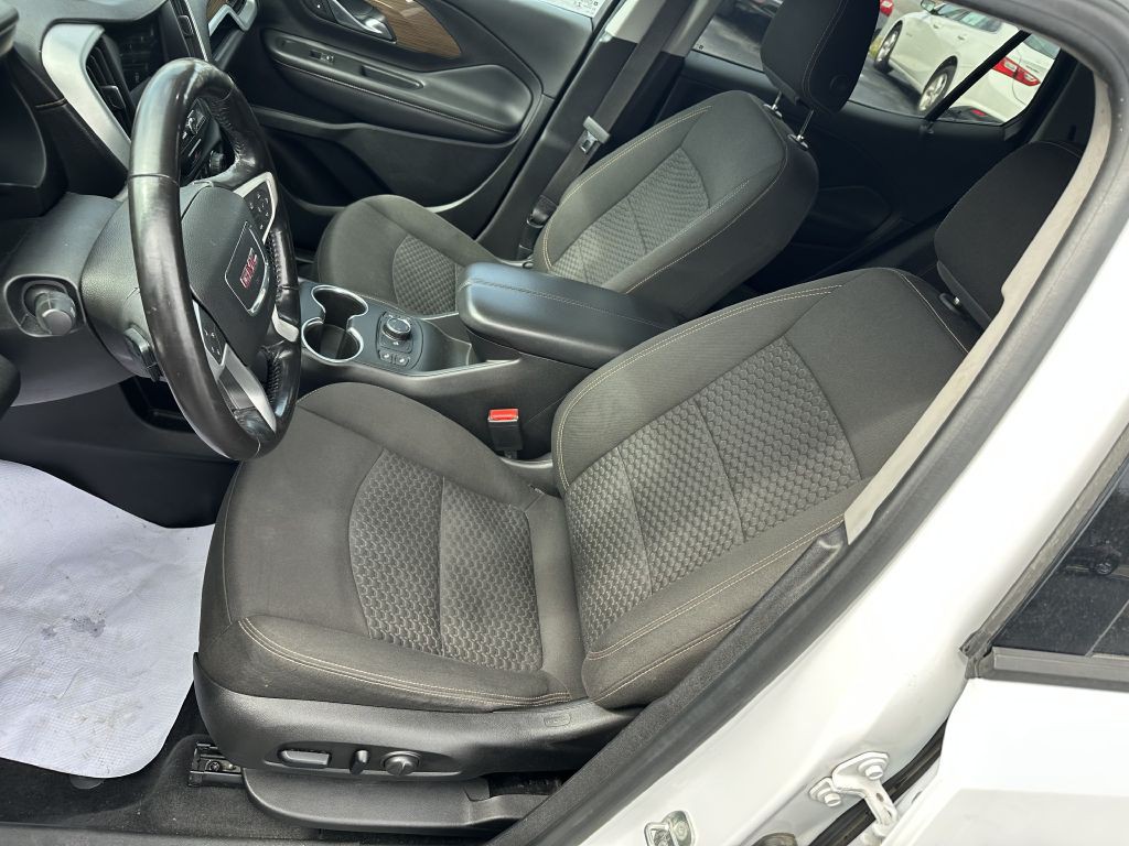 2018 GMC Terrain Image 12