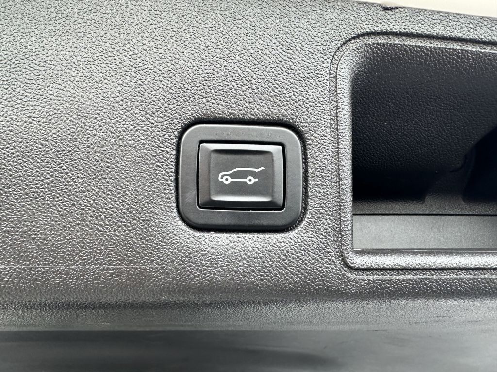 2018 GMC Terrain Image 16