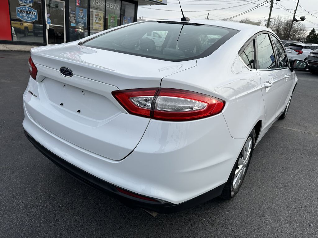2014 Ford Fusion Image 5