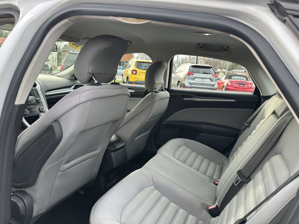 2014 Ford Fusion Image 13