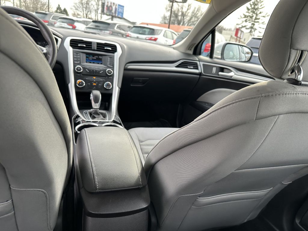 2014 Ford Fusion Image 14