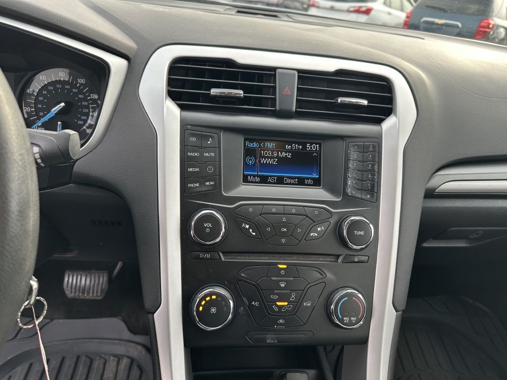 2014 Ford Fusion Image 16