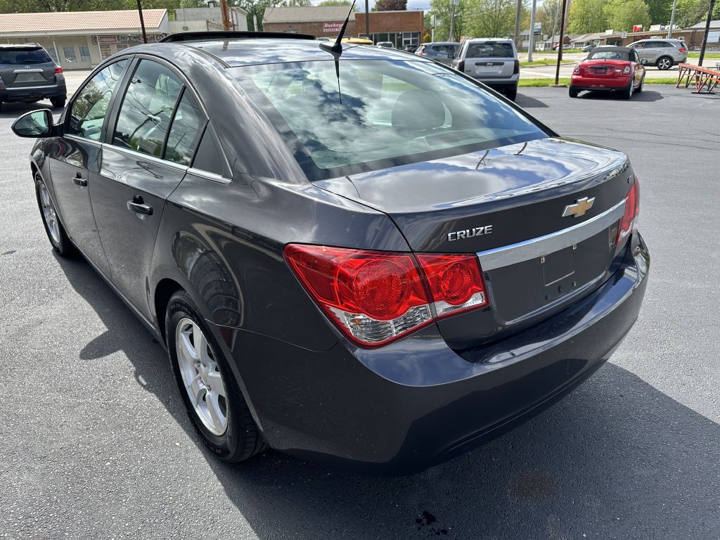 2014 Chevrolet Cruze Image 4