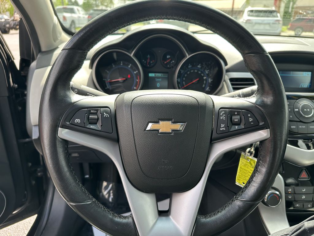 2014 Chevrolet Cruze Image 10