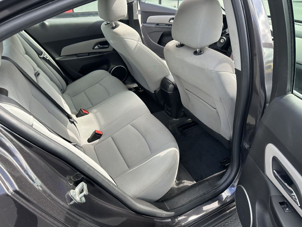 2014 Chevrolet Cruze Image 26