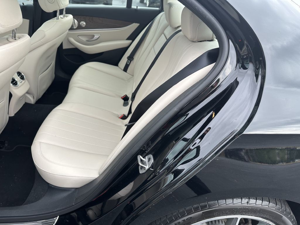 2022 Mercedes-Benz E-Class Image 14
