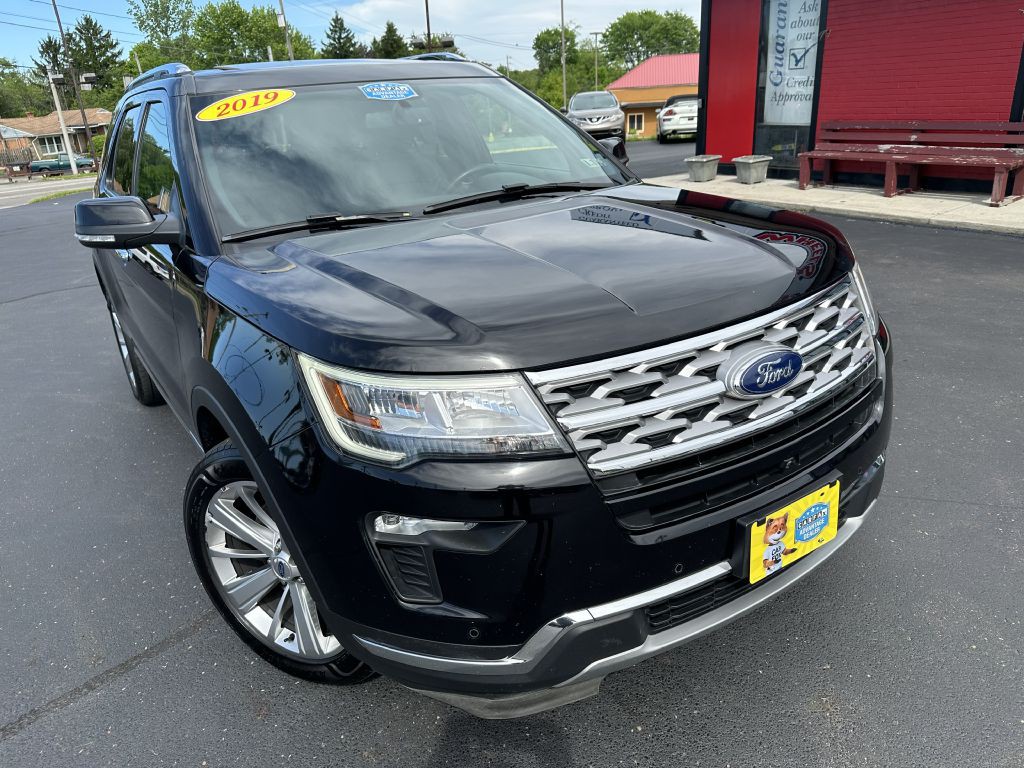2019 Ford Explorer Image 1