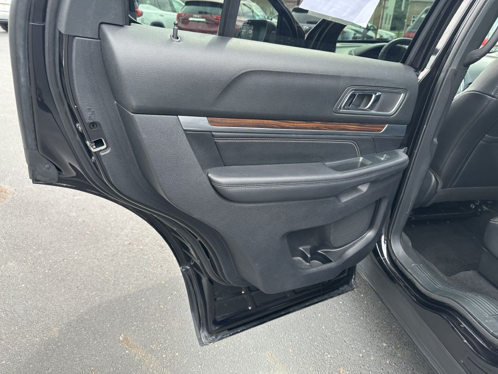 2019 Ford Explorer Image 22