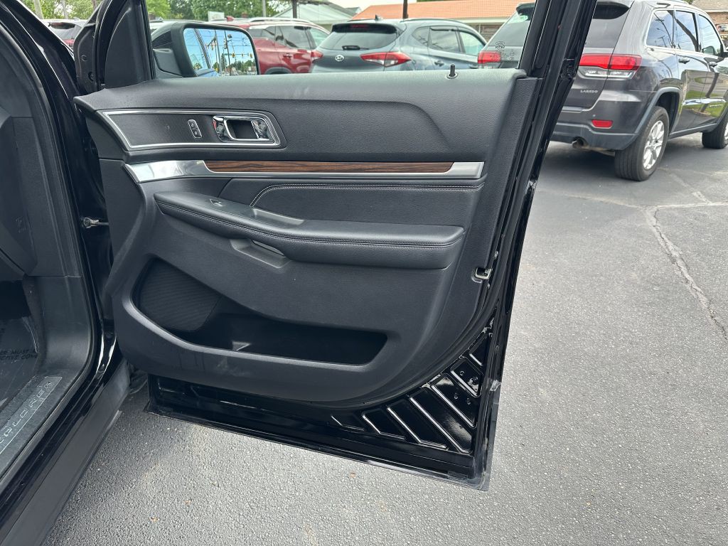 2019 Ford Explorer Image 28