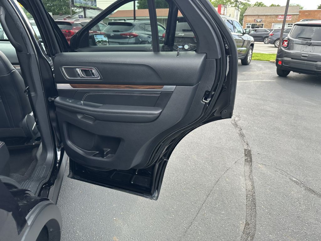 2019 Ford Explorer Image 29
