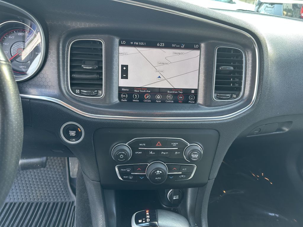 2018 Dodge Charger Image 19