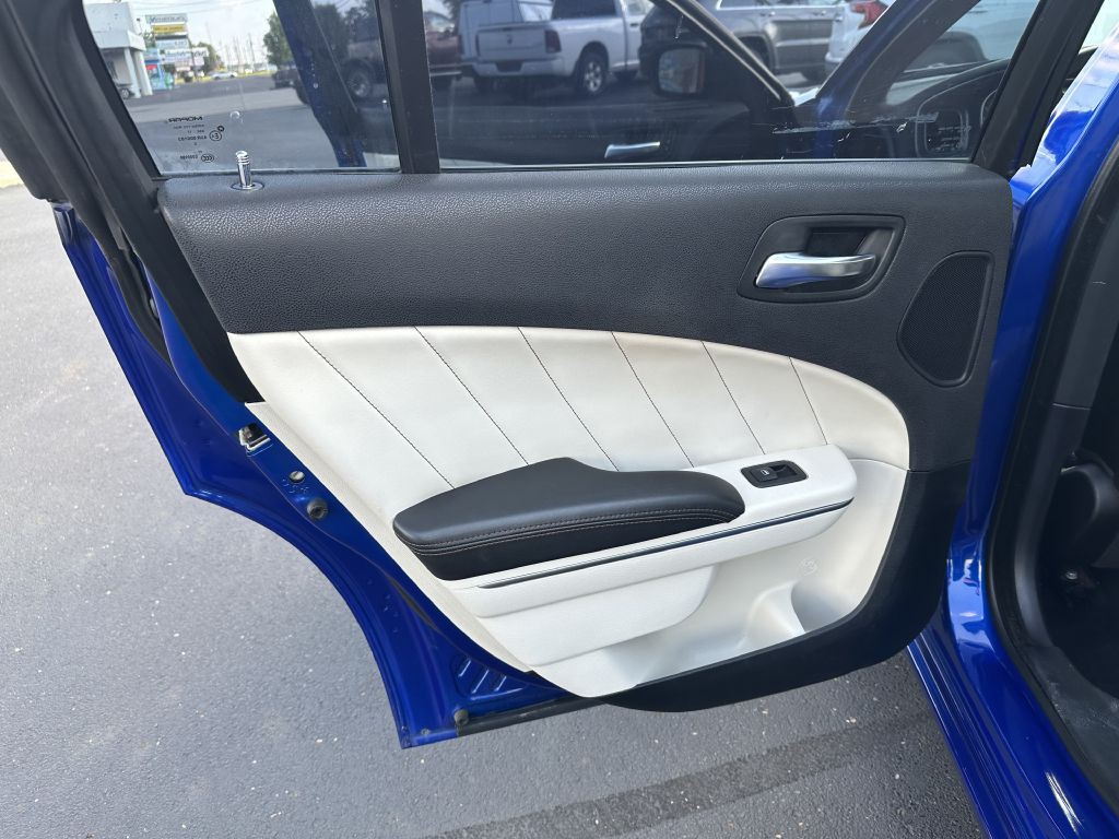 2018 Dodge Charger Image 27
