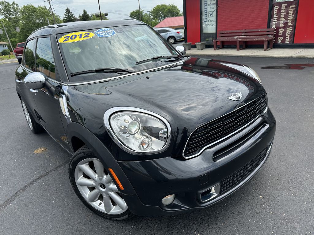 2012 MINI Cooper Image 1
