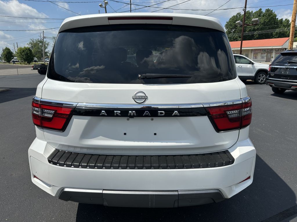 2021 Nissan Armada Image 6