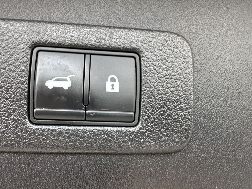 2021 Nissan Armada Image 19