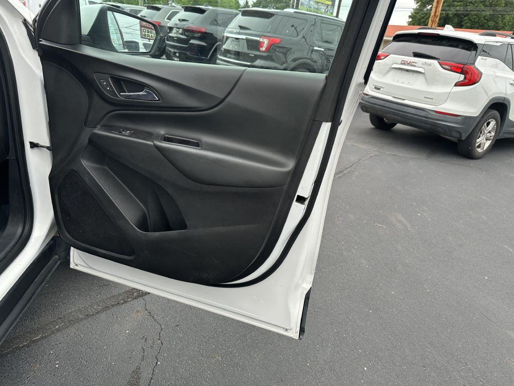 2018 Chevrolet Equinox Image 27