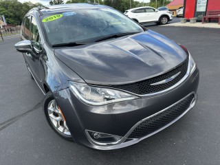 Image for 2019 Chrysler Pacifica Limited ID: 7498856