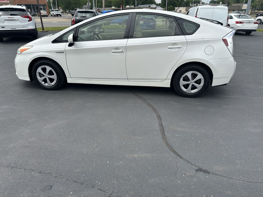 2012 Toyota Prius Image 7