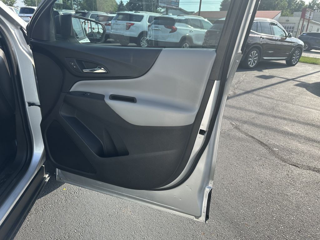 2019 Chevrolet Equinox Image 27