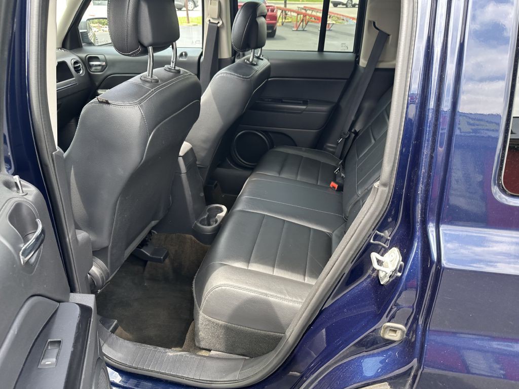 2016 Jeep Patriot Image 12