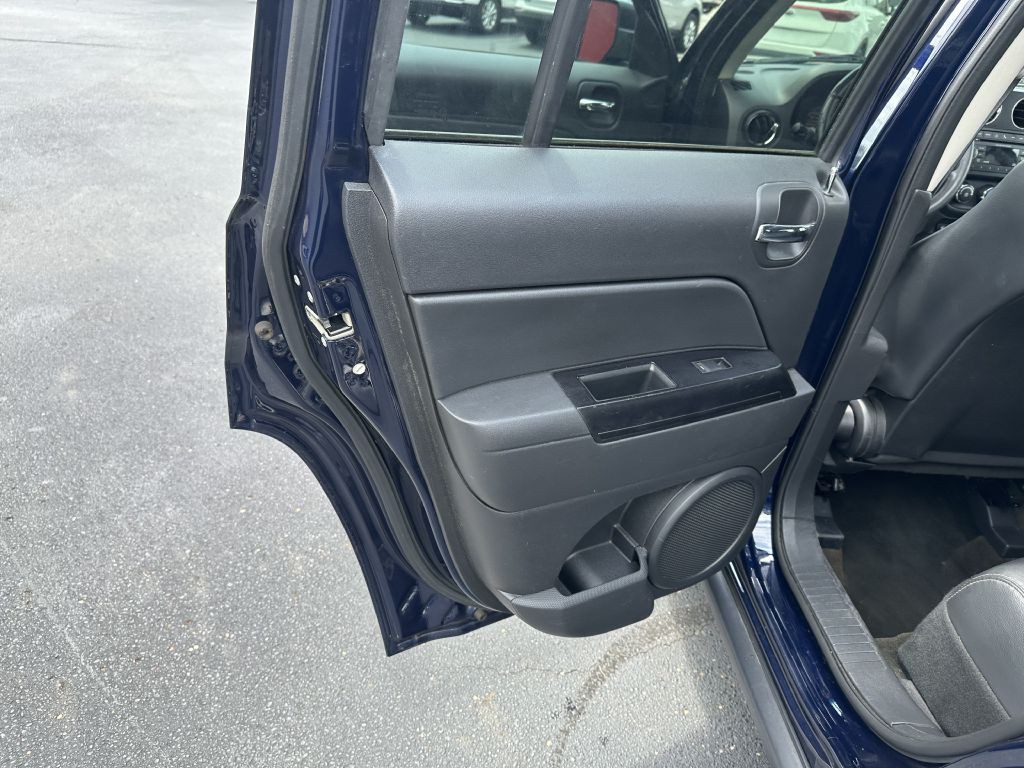 2016 Jeep Patriot Image 19