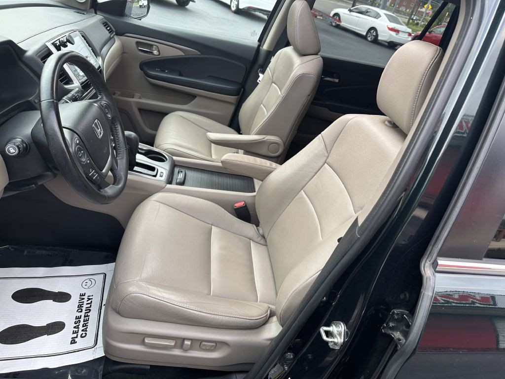 2018 Honda Pilot Image 12