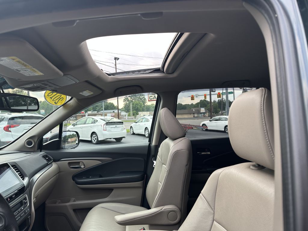 2018 Honda Pilot Image 13