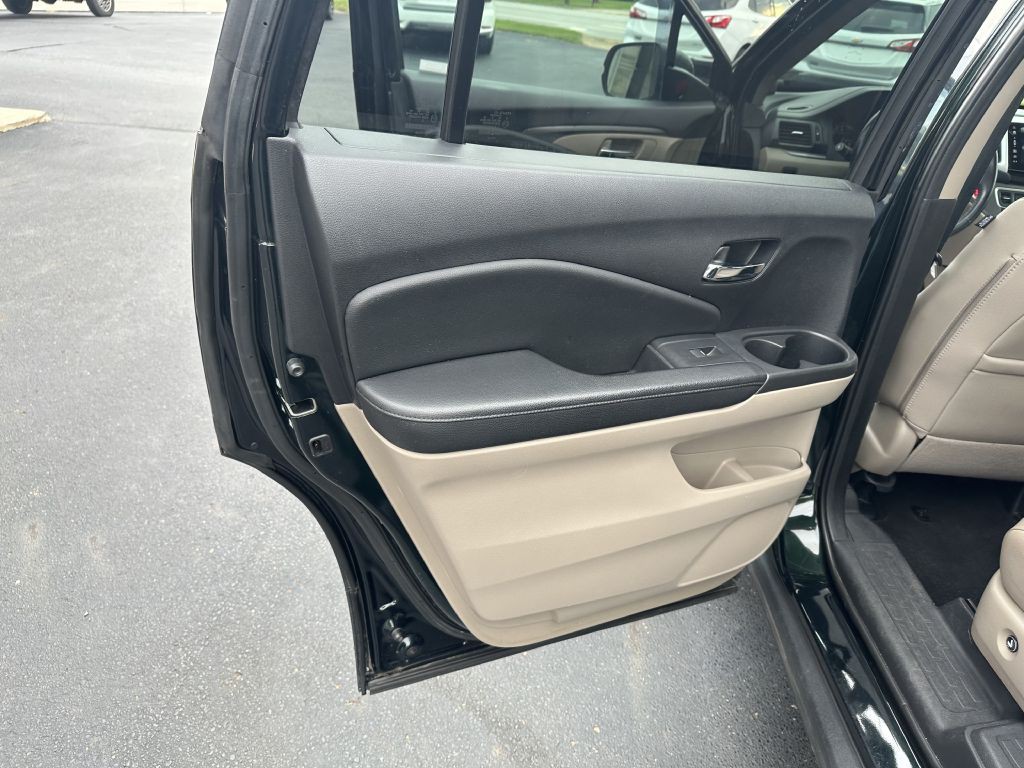 2018 Honda Pilot Image 23