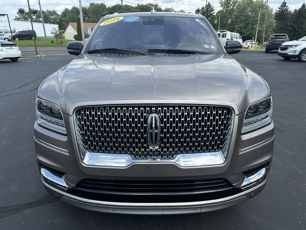 2018 Lincoln Navigator Image 3