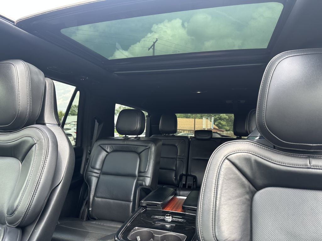 2018 Lincoln Navigator Image 21