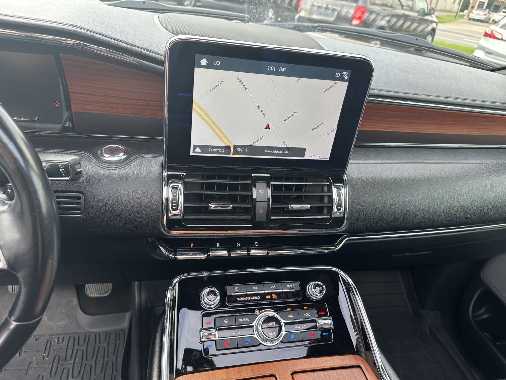 2018 Lincoln Navigator Image 22