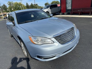 Image for 2013 Chrysler 200 LX ID: 7668010