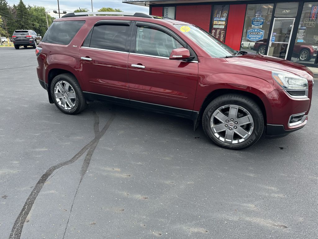 2017 GMC Acadia Image 8